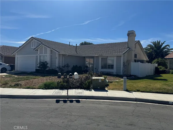 $440,000 | 14151 Hillsborough Drive, Victorville, CA 92392