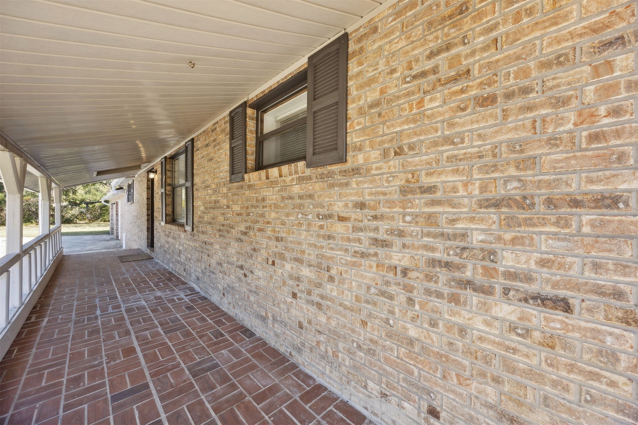44186 Lee Drive Callahan, FL 32011 - Photo 2 of 29 a view of a pathway both side of building