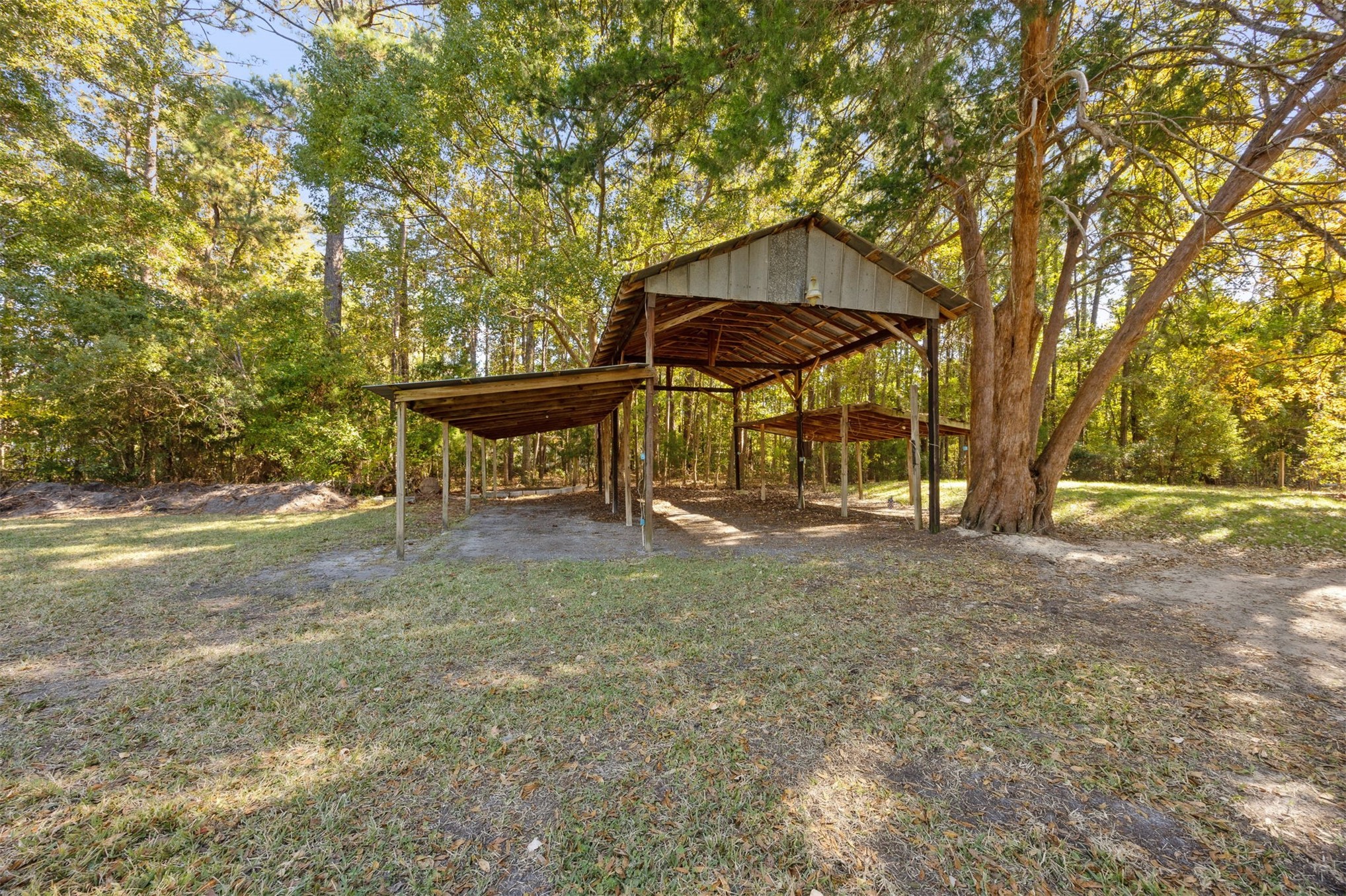 44186 Lee Drive Callahan, FL 32011 - Photo 25 of 29 a view of a park with iron fence