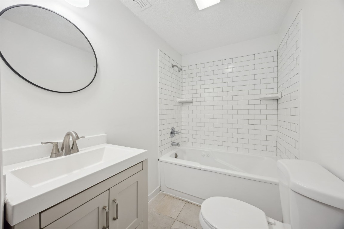 44186 Lee Drive Callahan, FL 32011 - Photo 10 of 29 Primary Bathroom