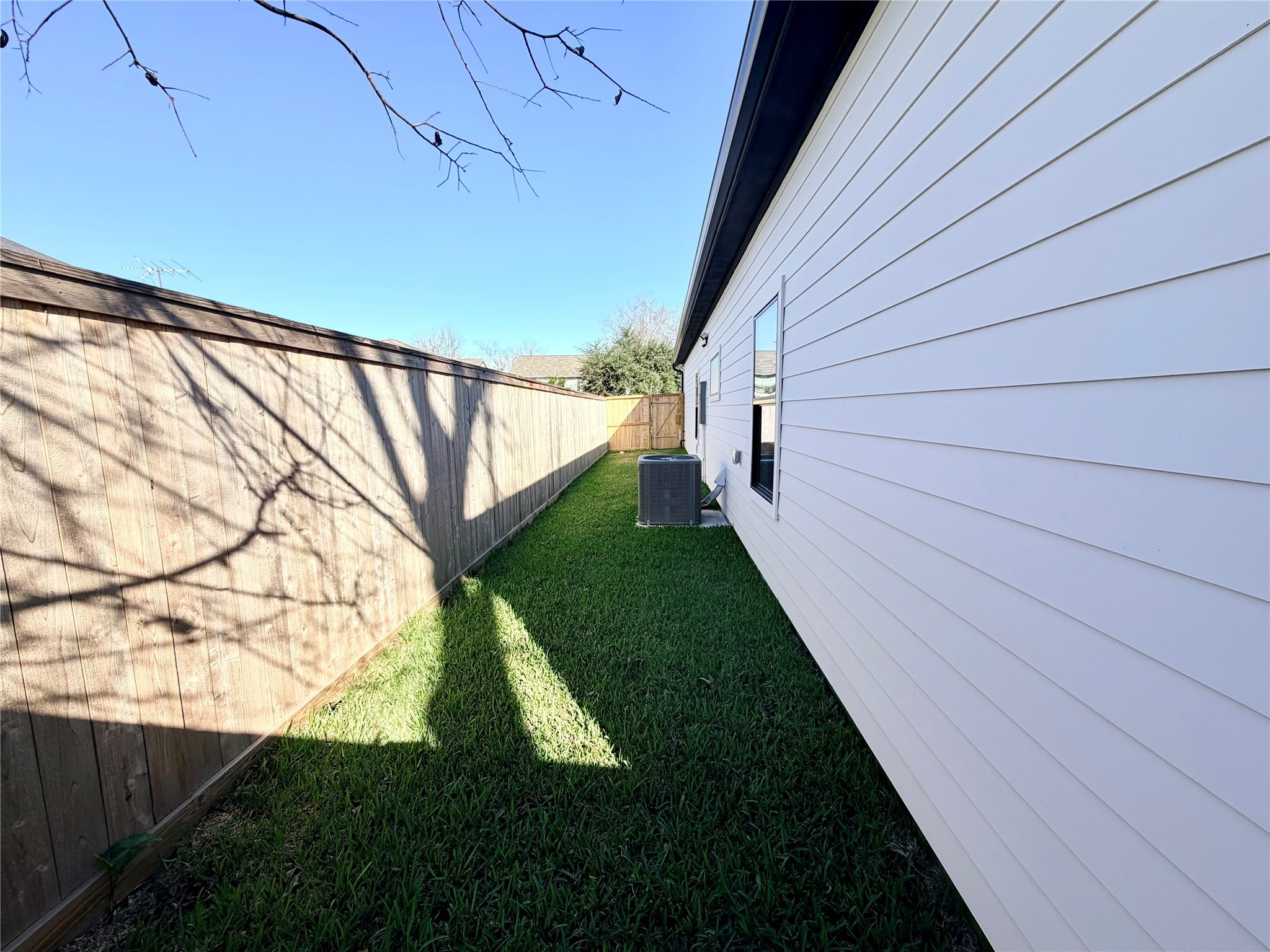 4214 Clover Street Houston, TX 77051 - Photo 33 of 34 a view of yard from a corridor