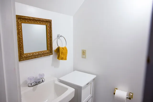 $320,000 | 35 Woodland Street, Claremont, NH 03743