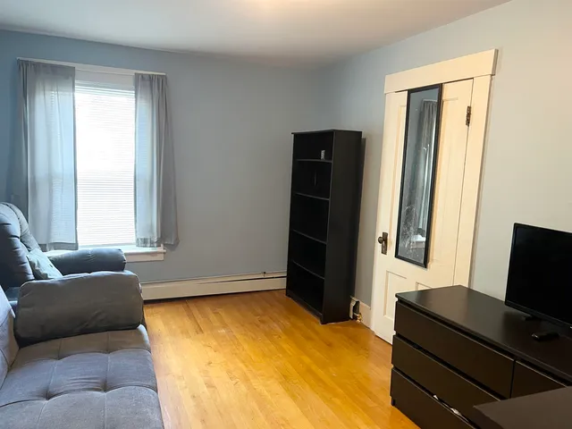 $320,000 | 35 Woodland Street, Claremont, NH 03743