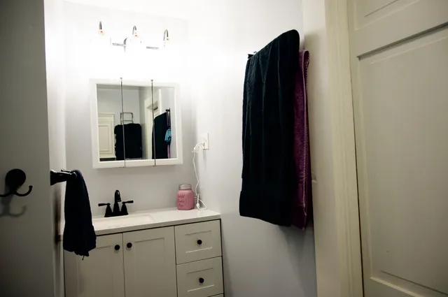 $320,000 | 35 Woodland Street, Claremont, NH 03743