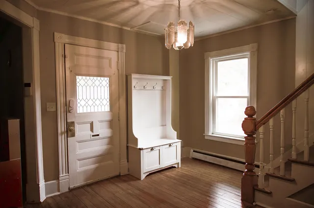 $320,000 | 35 Woodland Street, Claremont, NH 03743