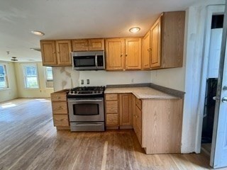 42 Whittier Road Marlborough, MA 01752 - Photo 10 of 33 Gallery Image 10