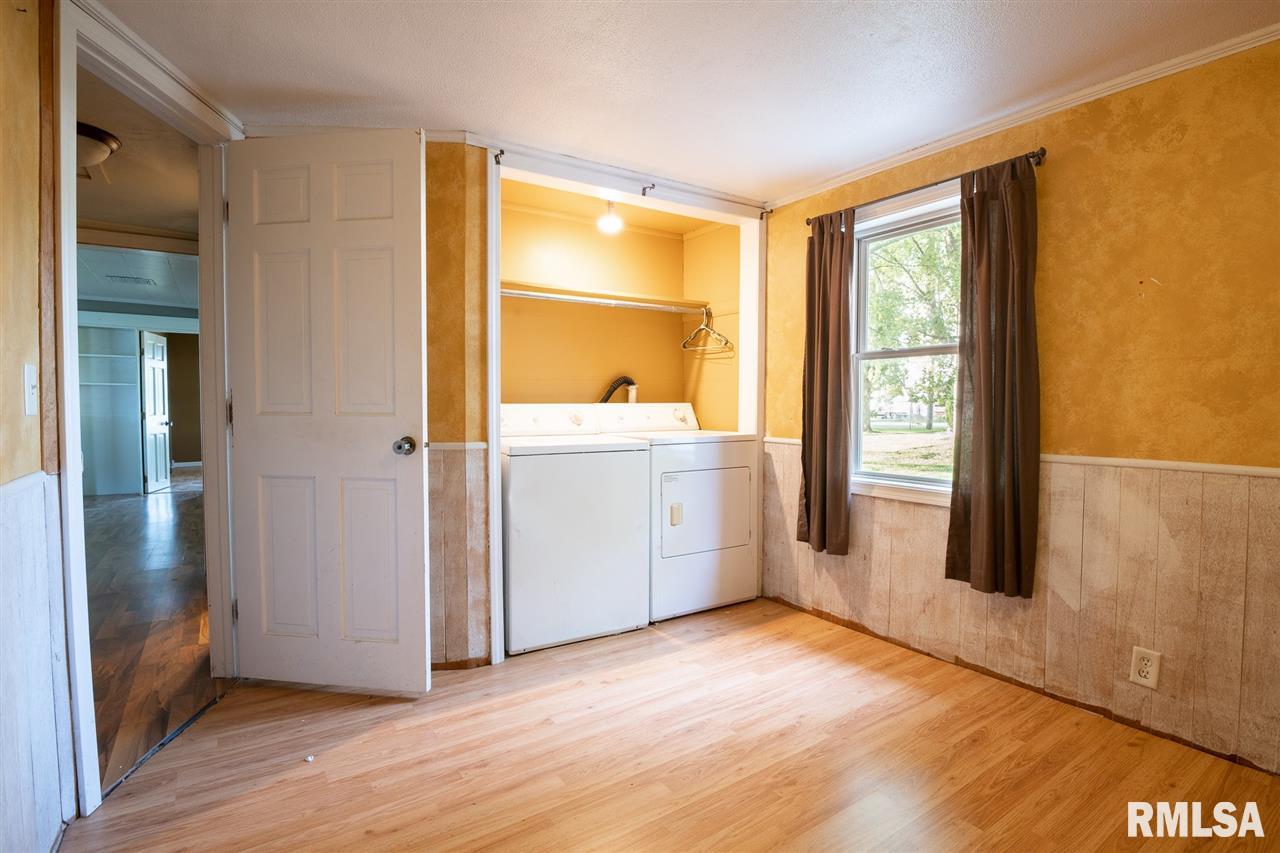 706 Chestnut Street Delavan, IL 61734 - Photo 20 of 32 Gallery Image 20