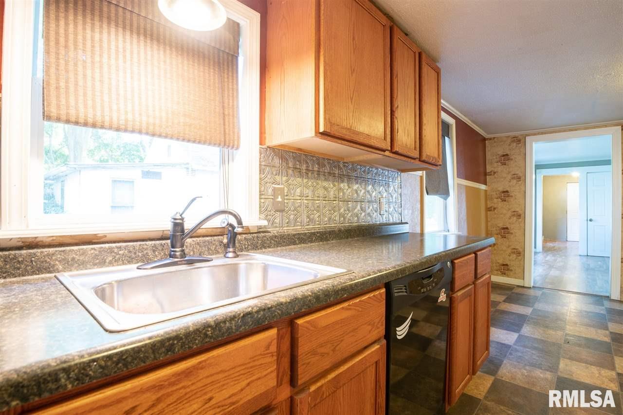706 Chestnut Street Delavan, IL 61734 - Photo 8 of 32 Gallery Image 8