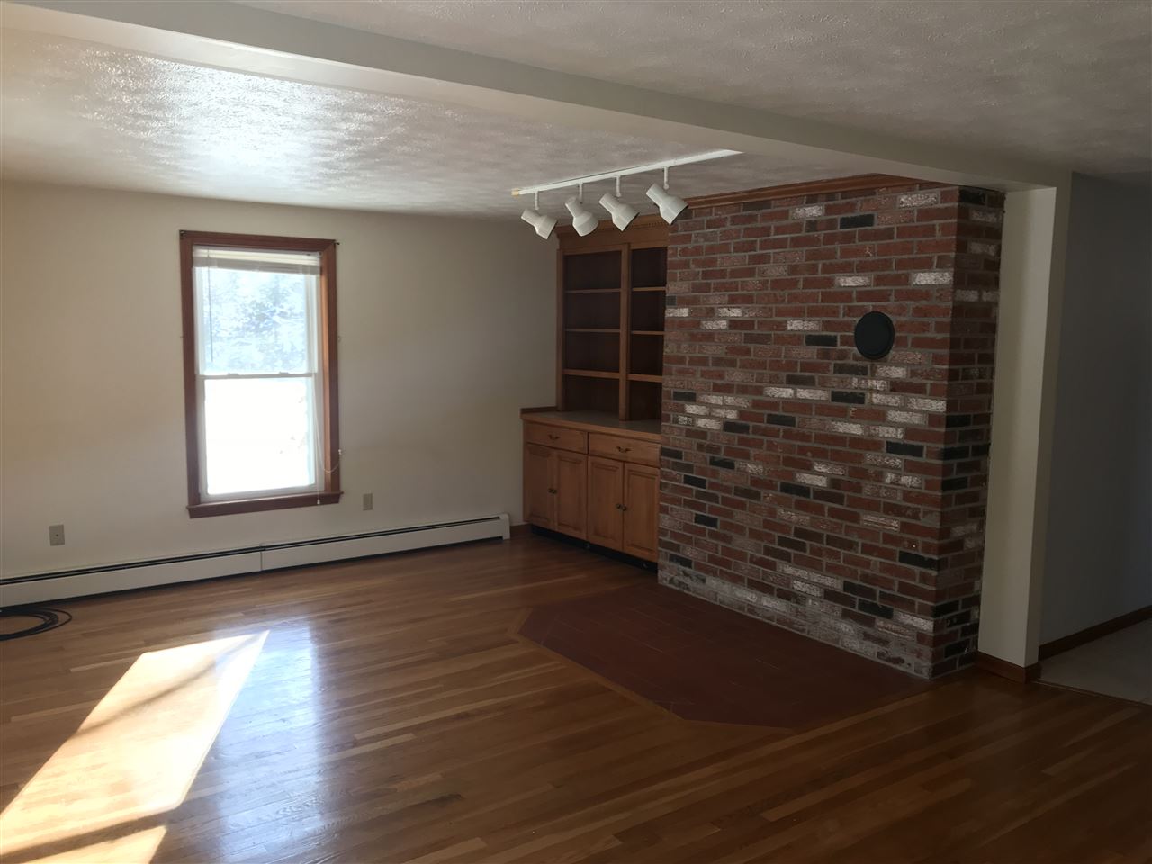 4 Heath Road Windham, NH 03087 - Photo 14 of 31