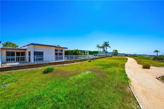 $3,799,000 | 21 Beachcomber Drive, Corona del Mar, CA 92625