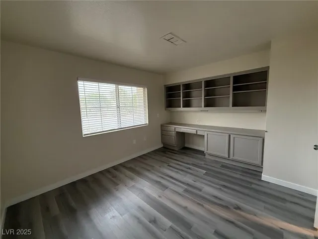 $1,900 | 8605 Glenmore Drive, Las Vegas, NV 89134