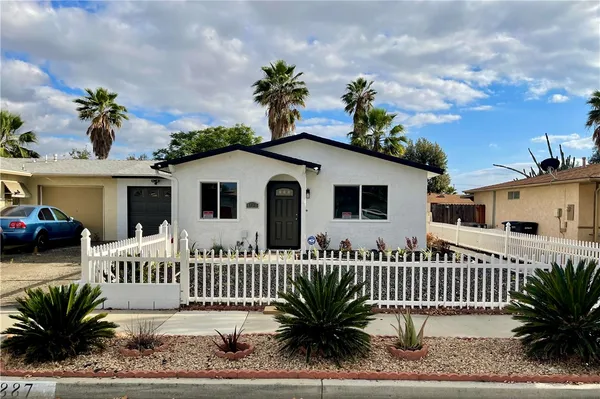 $1,595 | 1887 Calle Amargosa, Hemet, CA 92545