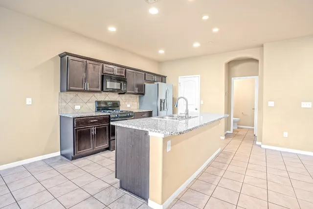 $290,000 | 2880 Donnell Drive, Unit 2003, Round Rock, TX 78664