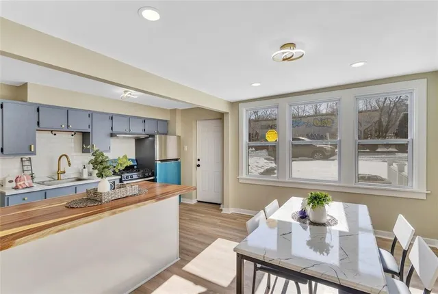 $1,700 | 407 Short Canal Street, Pittsburgh, PA 15215