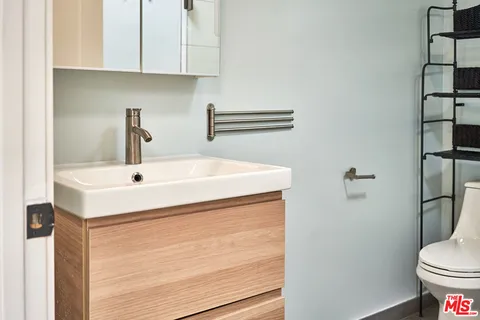 $2,300 | 10394 Keswick Avenue, Los Angeles, CA 90064