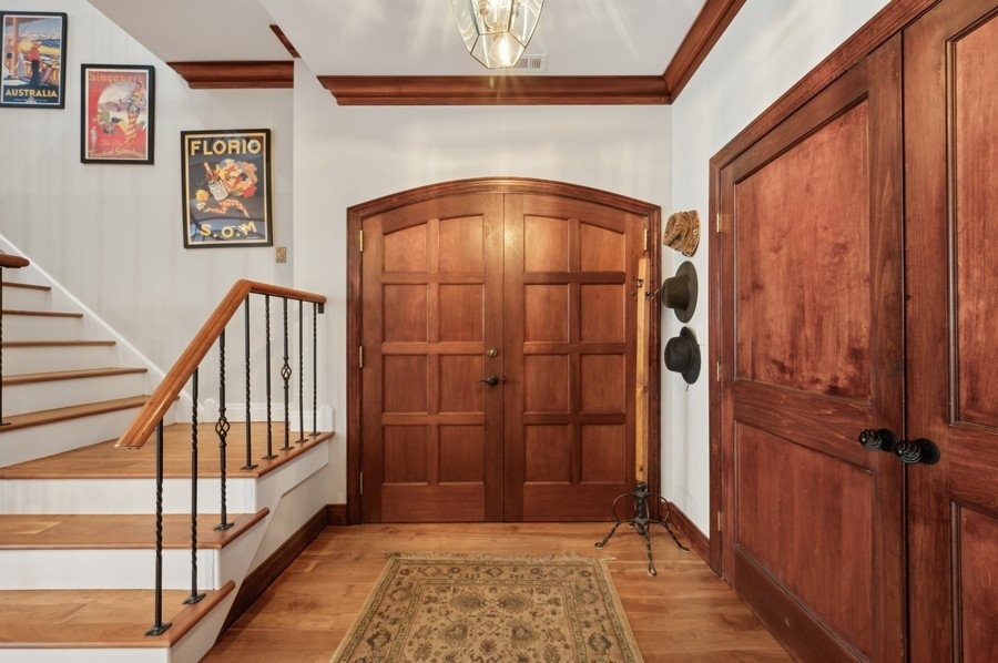 2240 North Racine Avenue Chicago, IL 60614 - Photo 3 of 34 Gallery Image 3