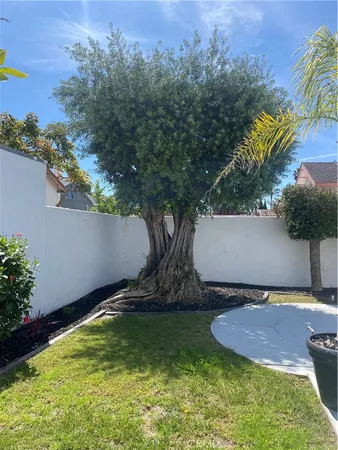 $5,500 | 10220 El Monterey Avenue, Fountain Valley, CA 92708