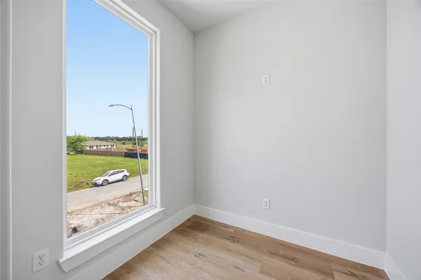 $325,000 | 10610 Ashville Drive, Houston, TX 77051