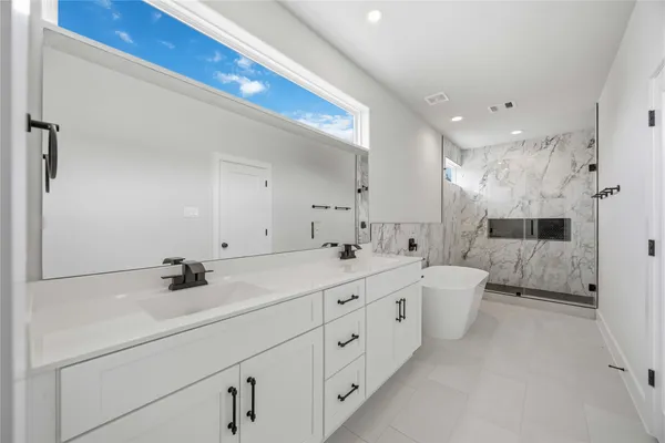 $325,000 | 10610 Ashville Drive, Houston, TX 77051
