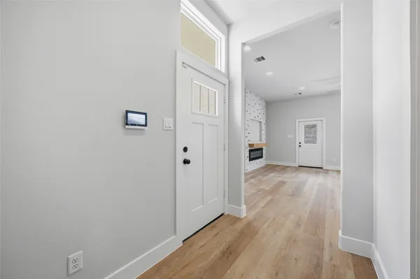 $325,000 | 10610 Ashville Drive, Houston, TX 77051