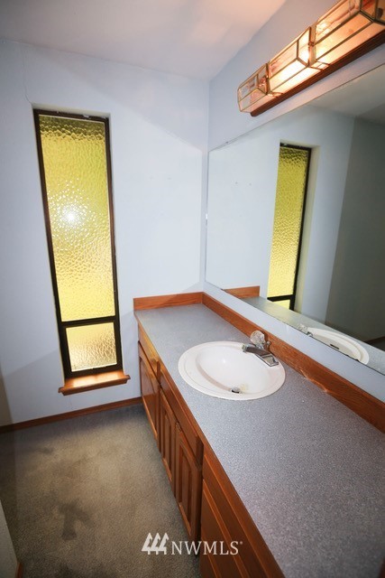 5606 Bryan Road Northwest Bremerton, WA 98312 - Photo 17 of 36 Gallery Image 17