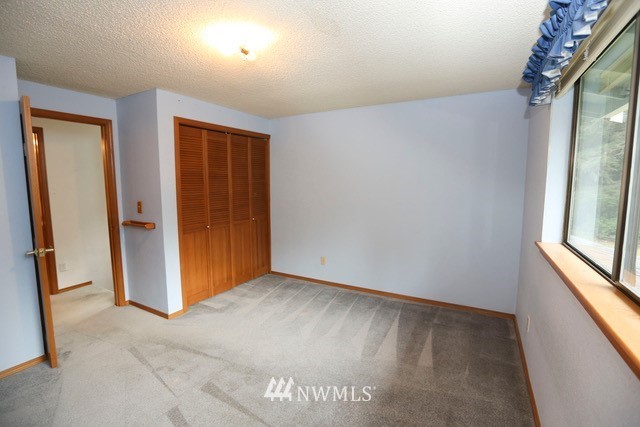 5606 Bryan Road Northwest Bremerton, WA 98312 - Photo 21 of 36 Gallery Image 21