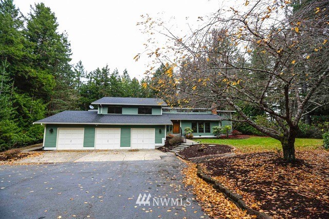 5606 Bryan Road Northwest Bremerton, WA 98312 - Photo 4 of 36 Gallery Image 4