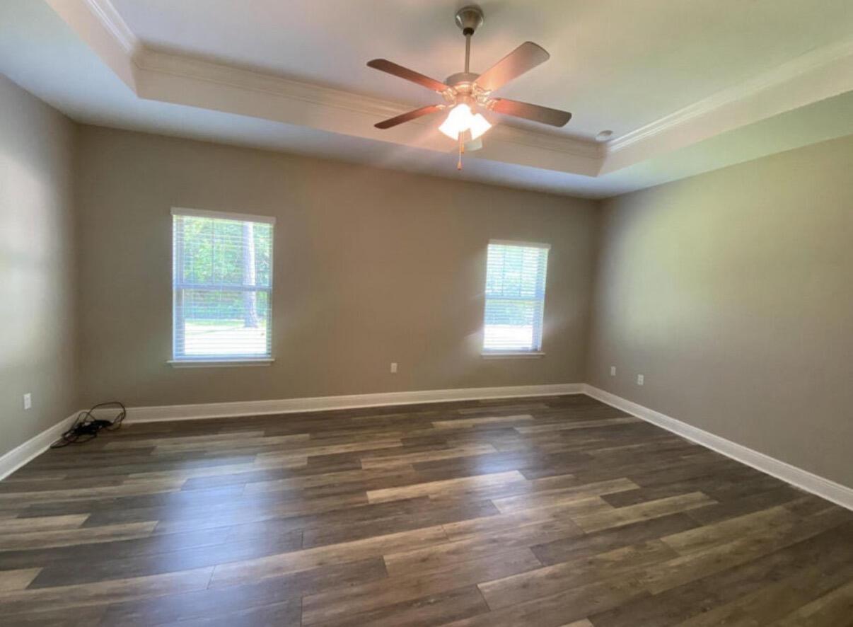 40 Woodwind Way Freeport, FL 32439 - Photo 7 of 14 Primary Bedroom