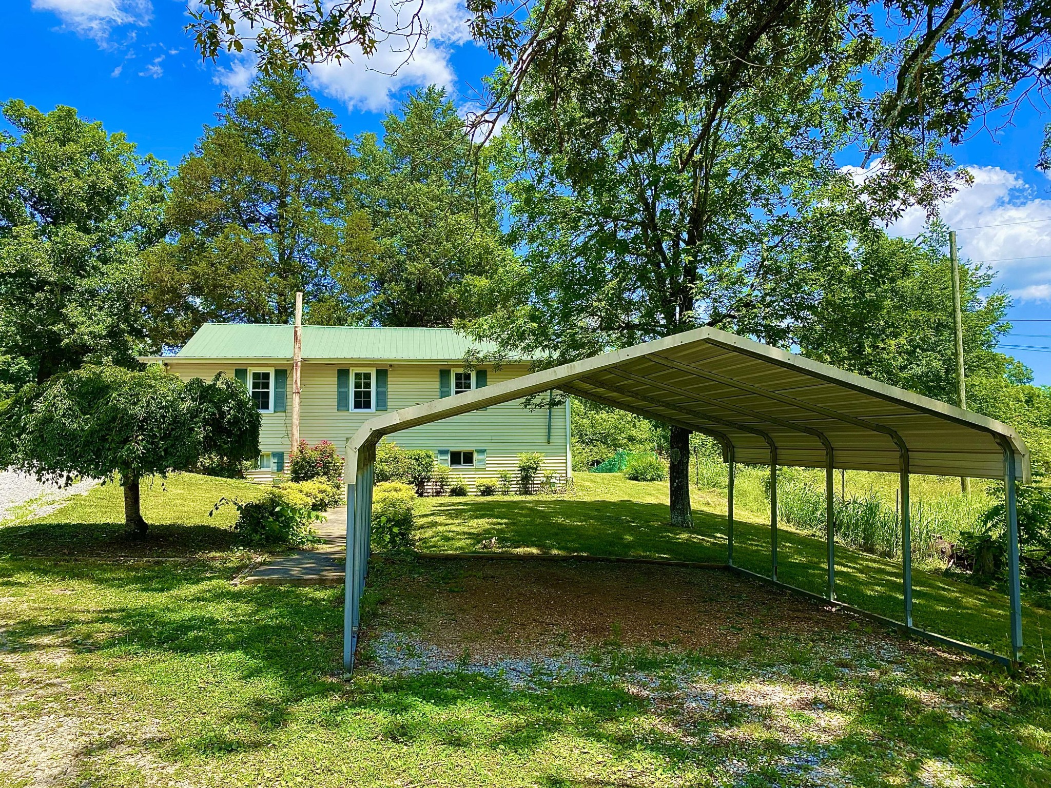 192 Elm Grove Road Livingston, TN 38570 - Photo 4 of 22 Gallery Image 4