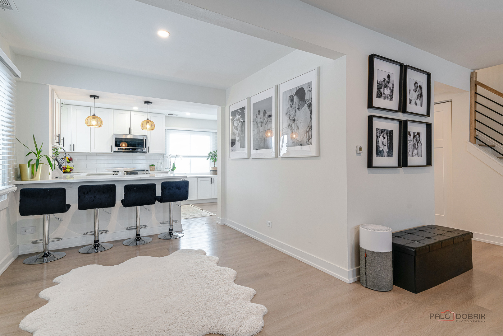 4990 Rochester Drive Hoffman Estates, IL 60010 - Photo 5 of 33