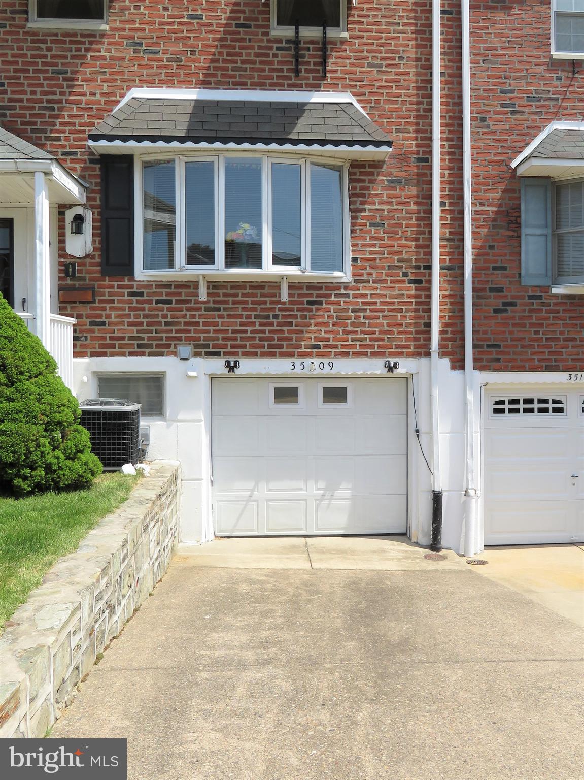 3509 Vinton Road Philadelphia, PA 19154 - Photo 3 of 36