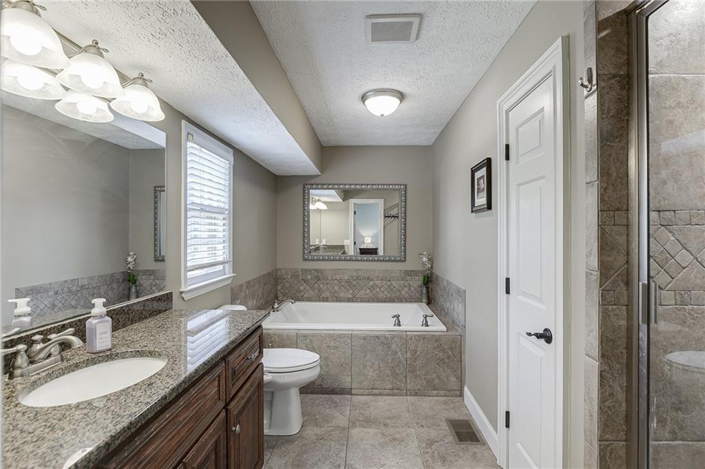 3803 Carter Road Buford, GA 30518 - Photo 27 of 58