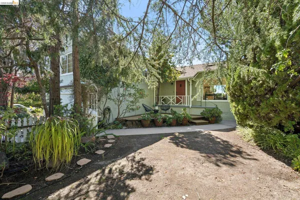 $899,000 | 2825 Kitchener Court, Oakland, CA 94602