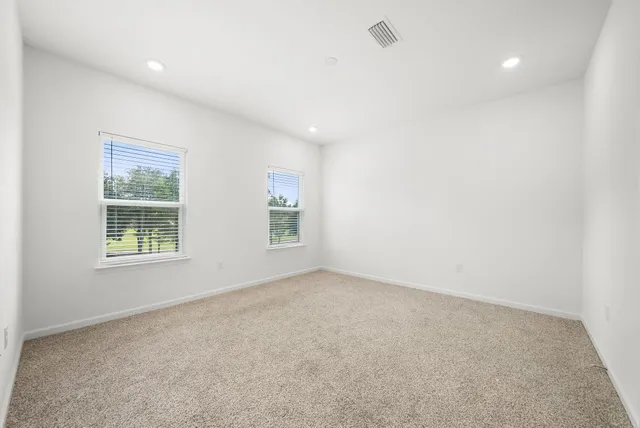 $2,525 | 231 Staggerbush Street, Freeport, FL 32439