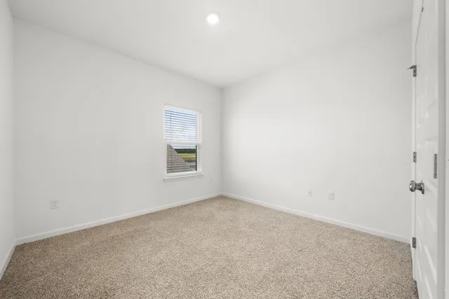 $2,525 | 231 Staggerbush Street, Freeport, FL 32439