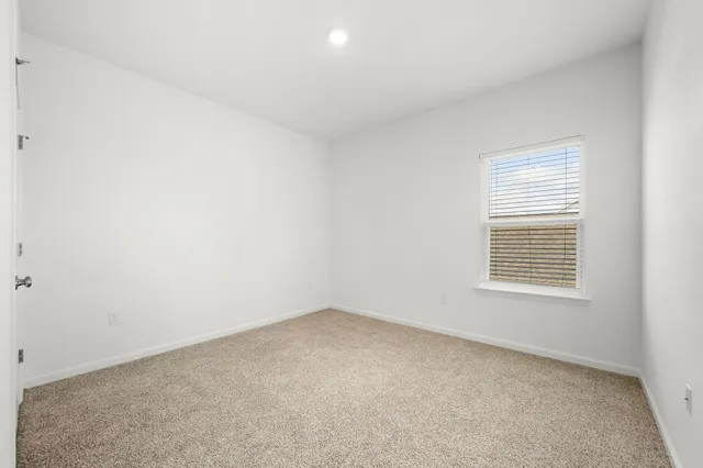 $2,525 | 231 Staggerbush Street, Freeport, FL 32439