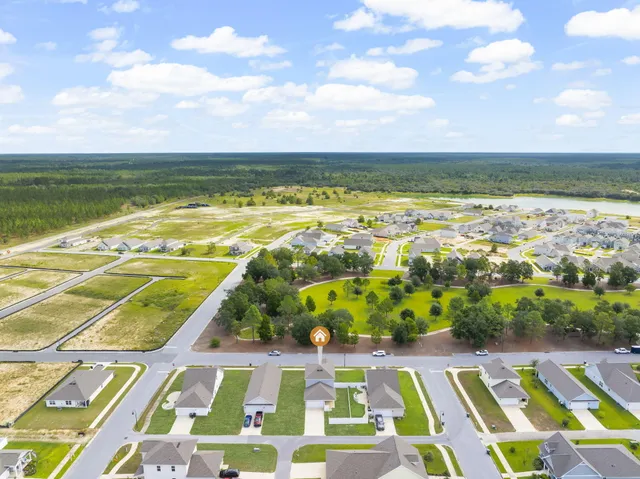 $2,525 | 231 Staggerbush Street, Freeport, FL 32439