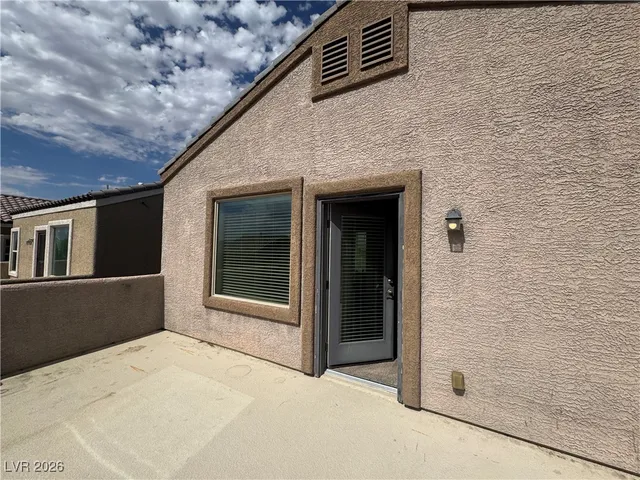 $2,480 | 2860 Glass Vine Court, Las Vegas, NV 89117