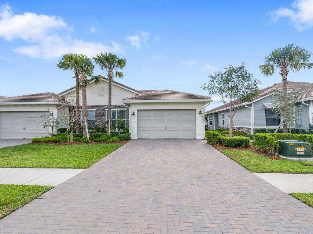 19546 Weathervane Way Loxahatchee, FL 33470 - Photo 23 of 39 Photo 29
