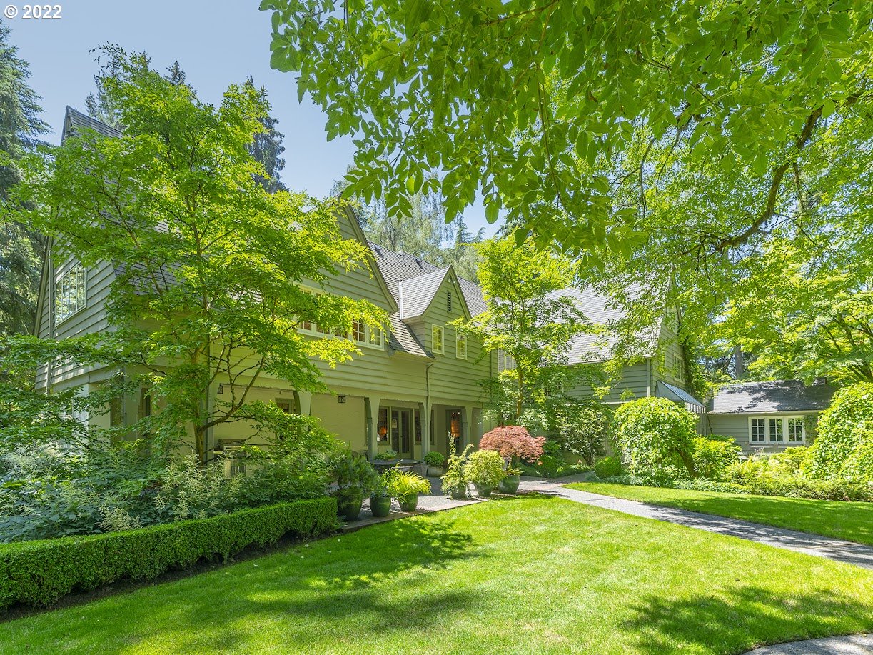 1852 Southwest Highland Road Portland, OR 97221 - Photo 30 of 32 Gallery Image 30