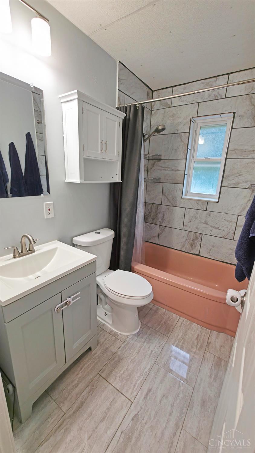 1111 Anderson Ferry Road Cincinnati, OH 45238 - Photo 14 of 25 Gallery Image 14
