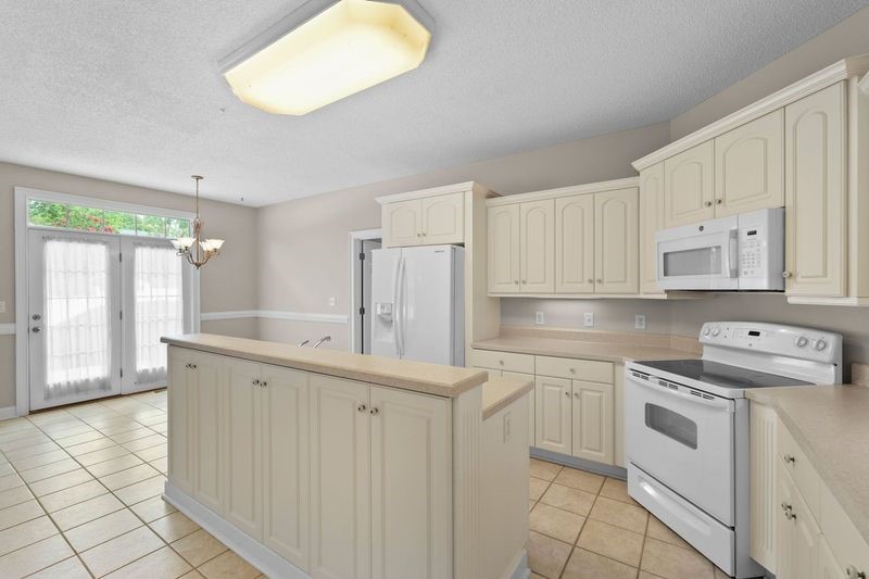 105 Banabus Lane Anderson, SC 29621 - Photo 5 of 18