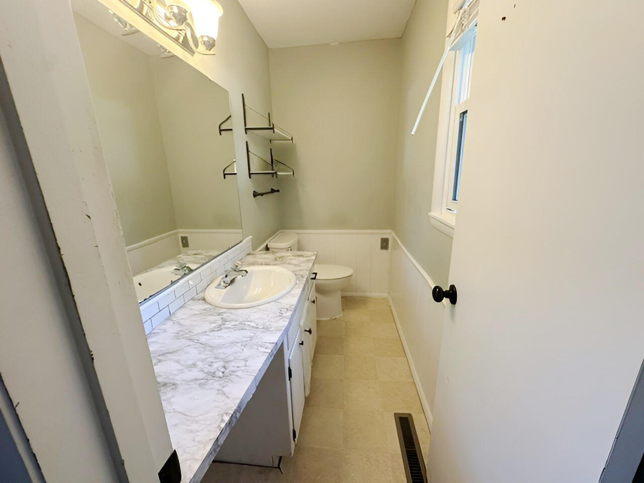 1256 South Meadowview Avenue Springfield, MO 65804 - Photo 19 of 25 image018