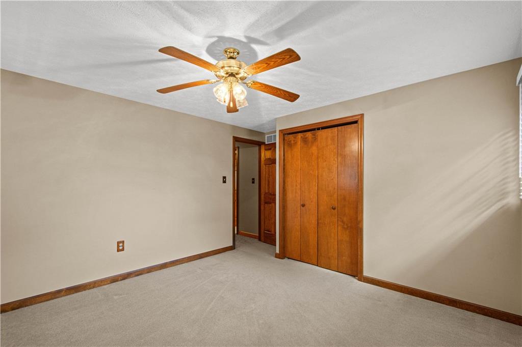 2535 Morton Road Pittsburgh, PA 15241 - Photo 32 of 48