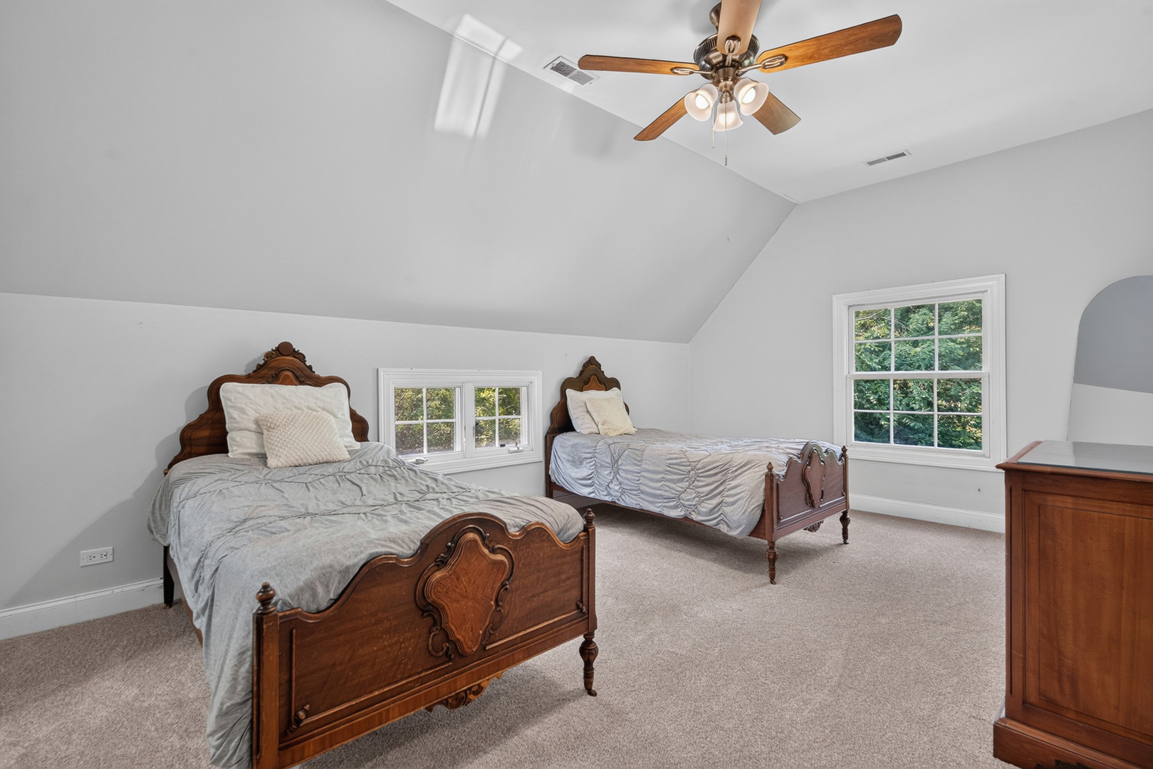 875 Sterling Road Palatine, IL 60067 - Photo 16 of 31 Gallery Image 16