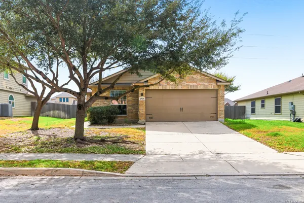 $1,800 | 2920 Mineral Springs, Schertz, TX 78108