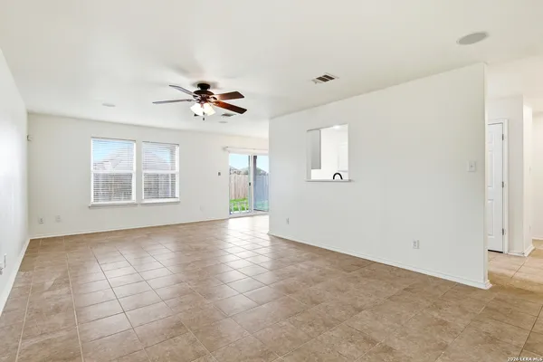 $1,800 | 2920 Mineral Springs, Schertz, TX 78108