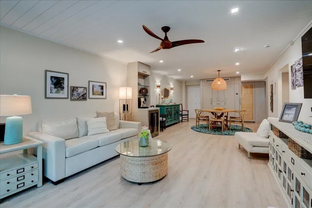 $4,500 | 3450 South Ocean Boulevard, Unit 102, Palm Beach, FL 33480