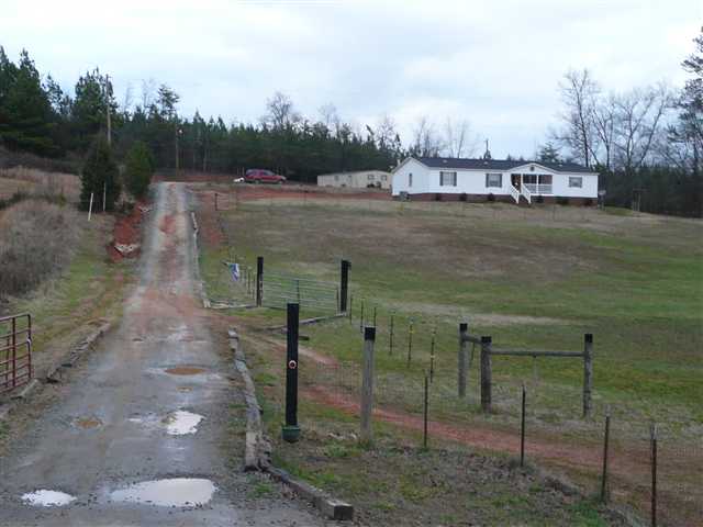 218 North Cedar Rock Road Easley, SC 29640 - Photo 3 of 18