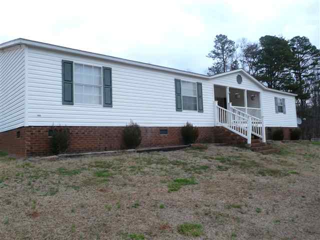 218 North Cedar Rock Road Easley, SC 29640 - Photo 4 of 18